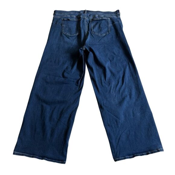 Torrid Bombshell Wide Leg Super Soft Jeans Feel The Fit Tummy Control Sz 22 Tall - Picture 2 of 12